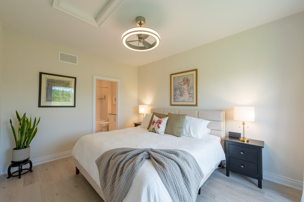 80 Marsh Avenue, Unit 78 - Bedroom with ensuite access