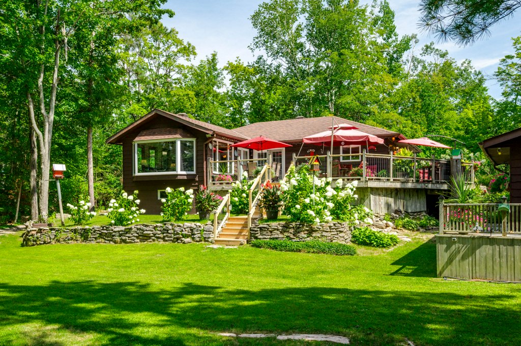 41 Hall Crescent, Trent Lakes