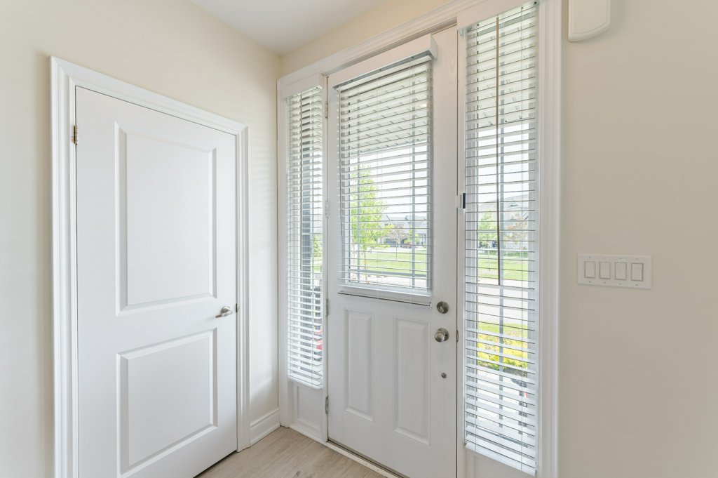 80 Marsh Avenue, Unit 78 - Front door and entryway
