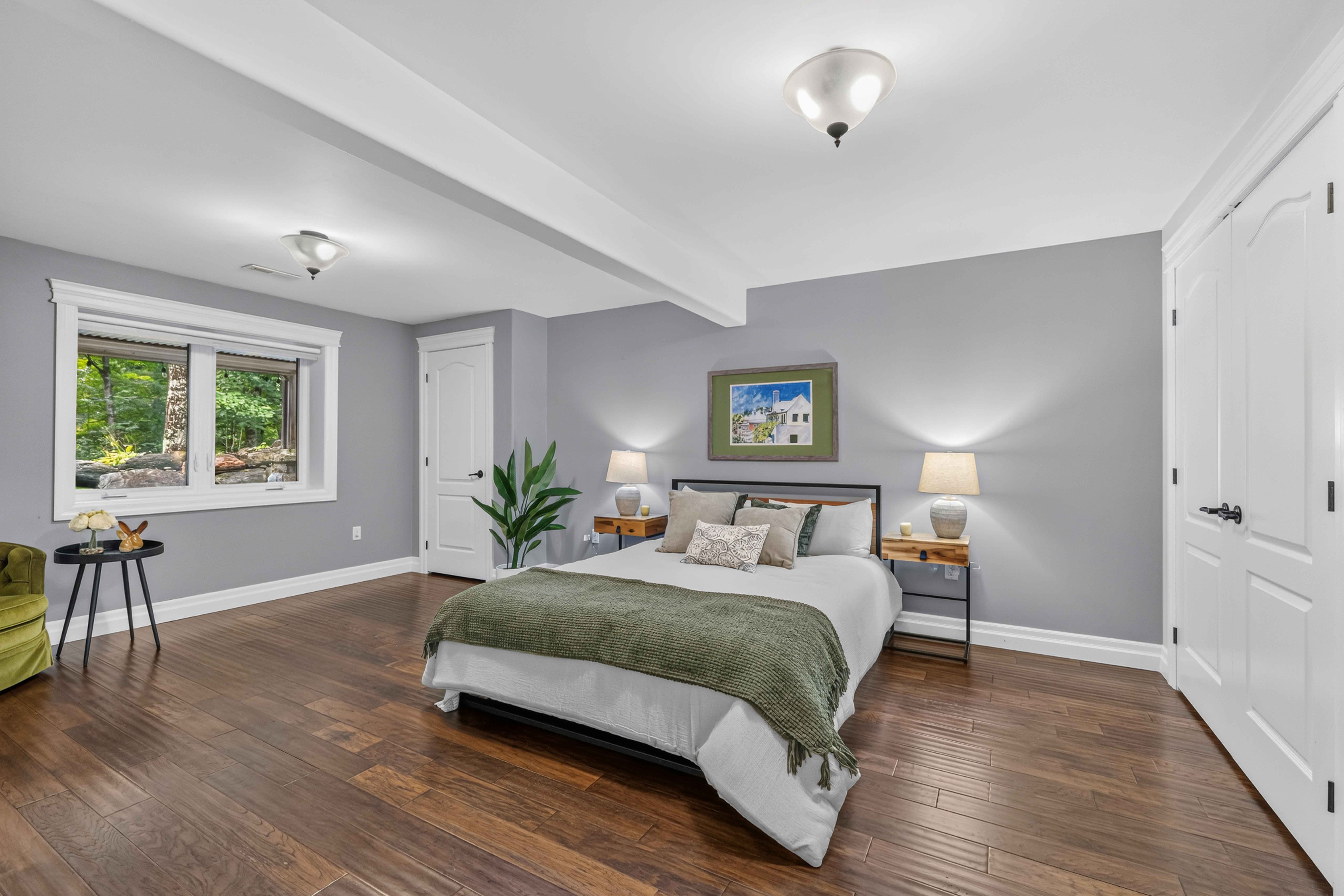 37 Mitchell Crescent