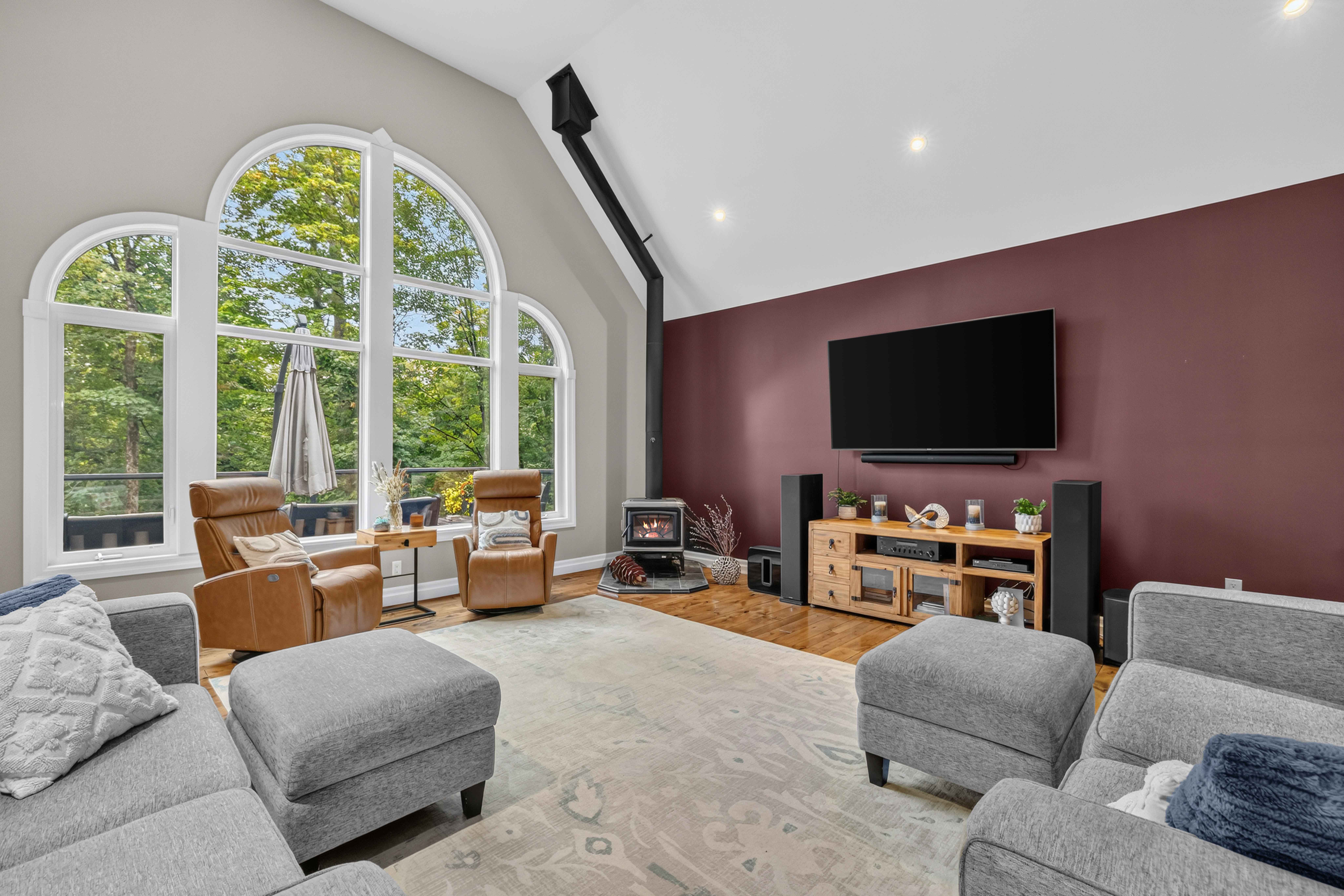 37 Mitchell Crescent