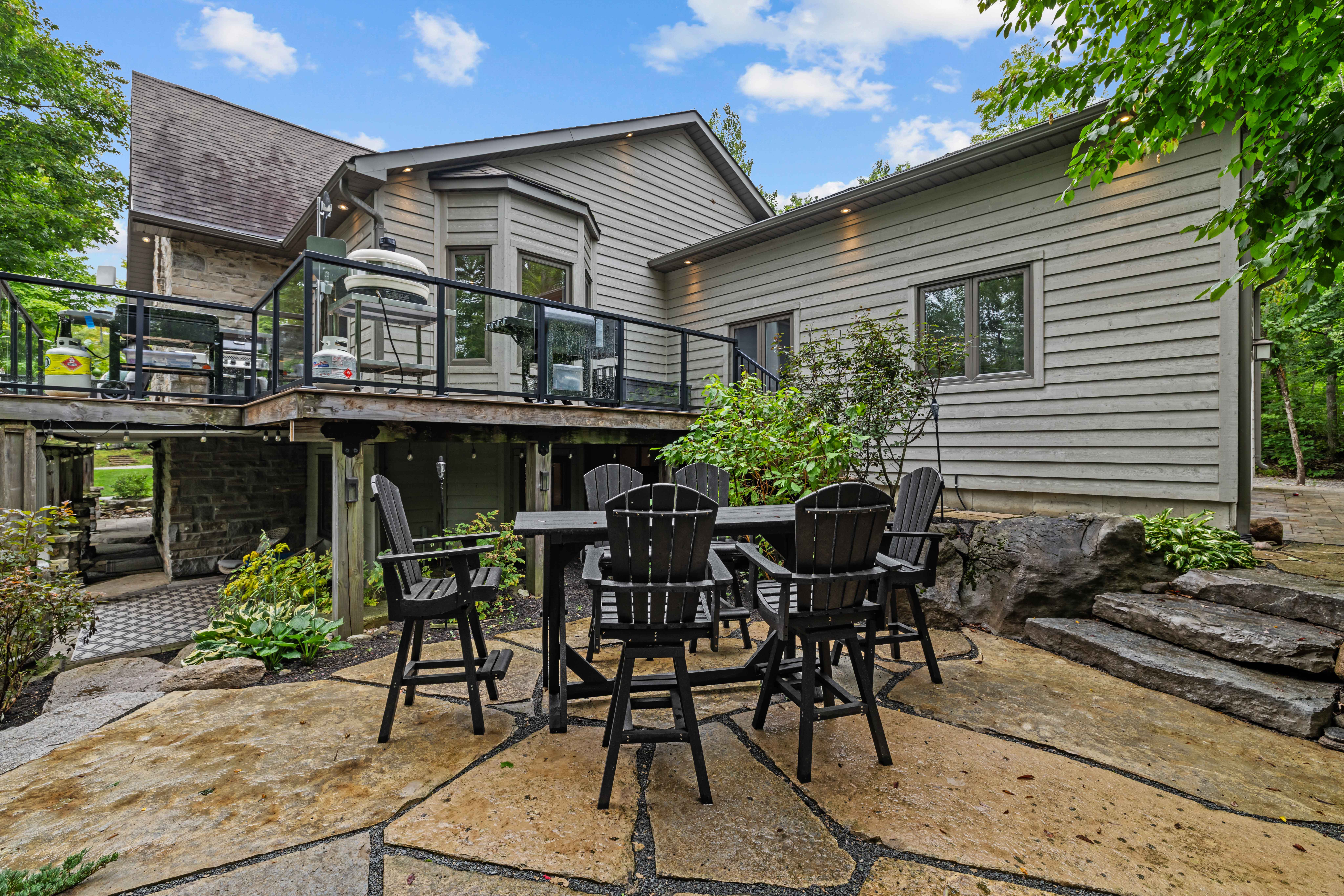 37 Mitchell Crescent
