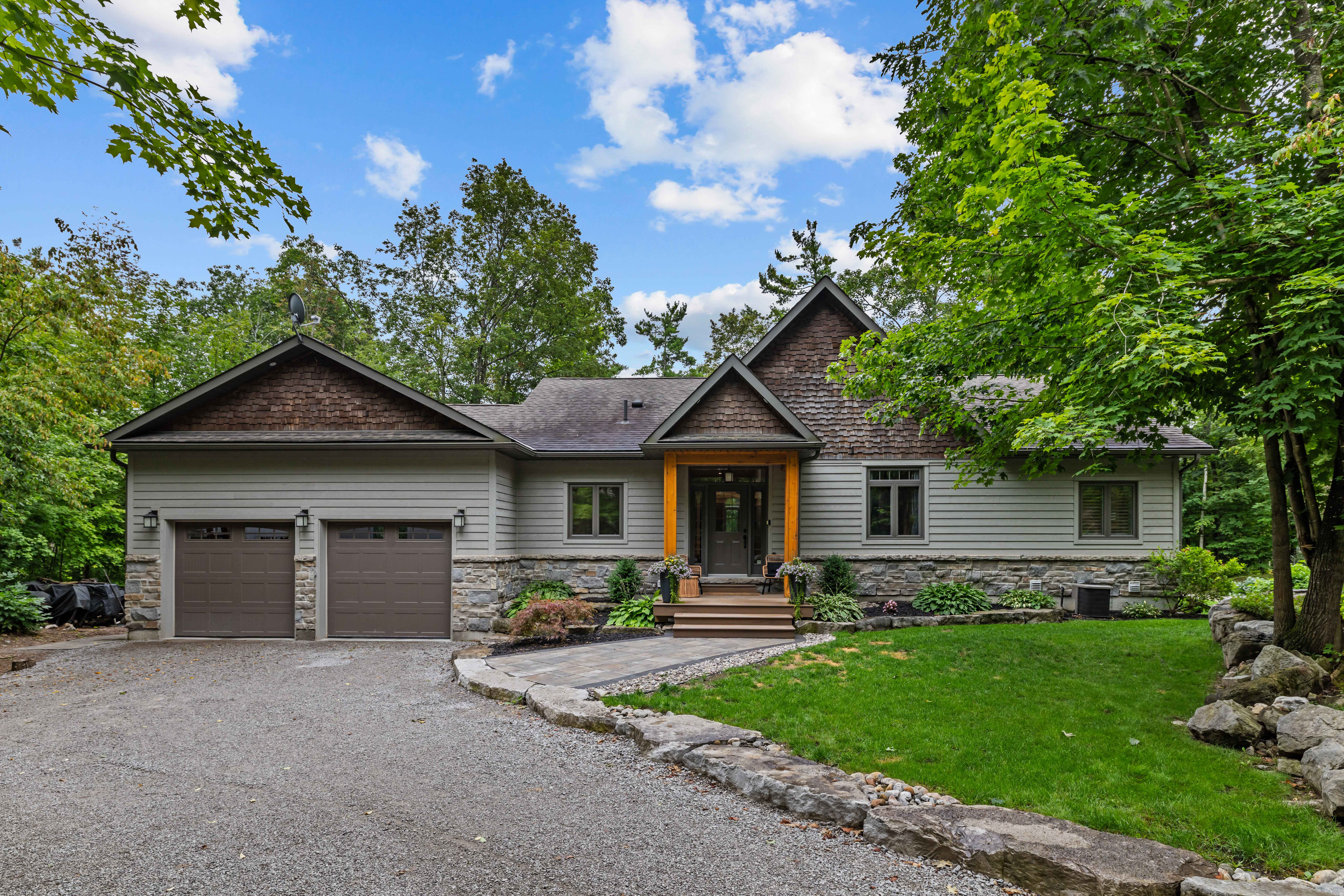 37 Mitchell Crescent