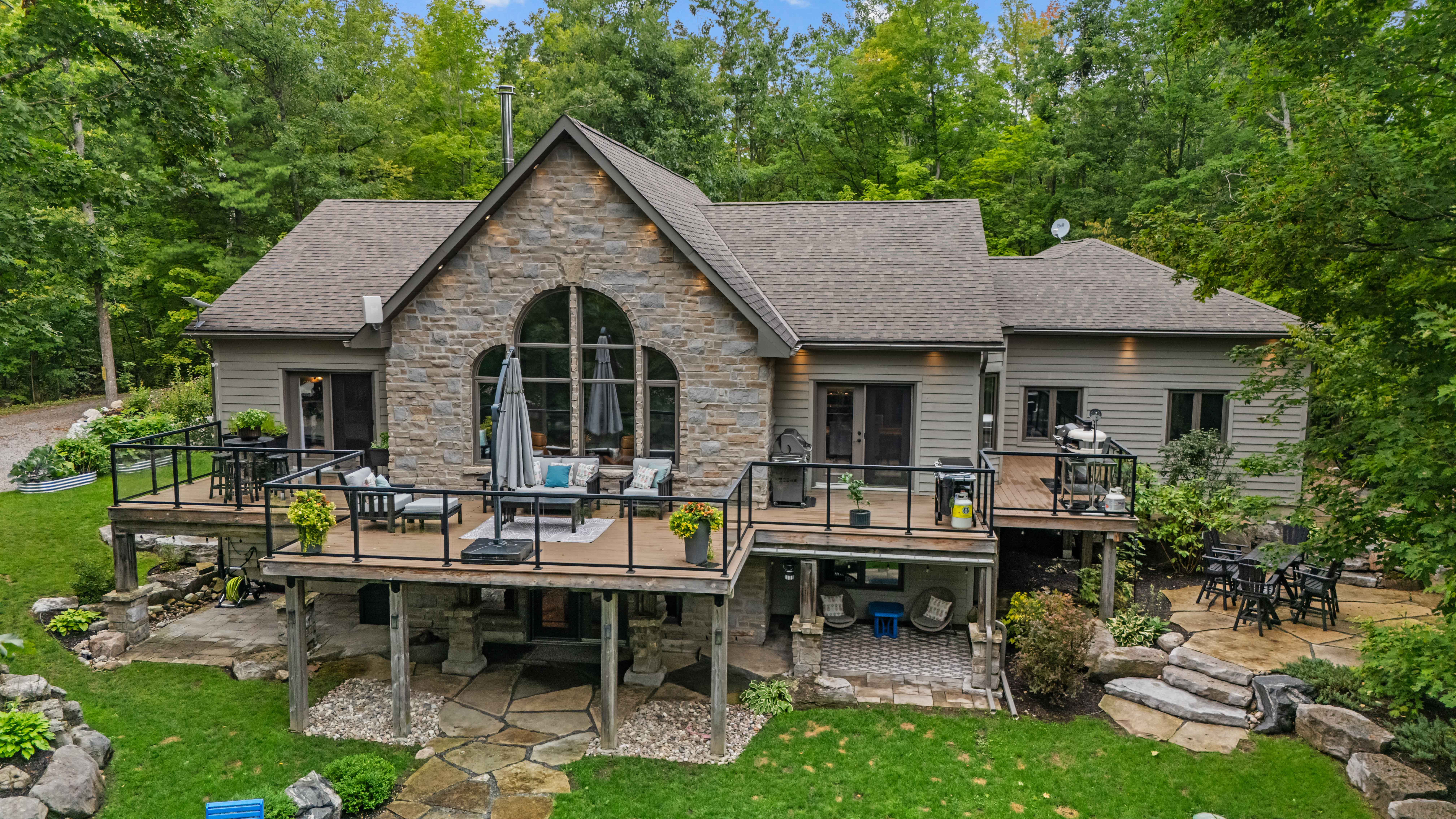 37 Mitchell Crescent