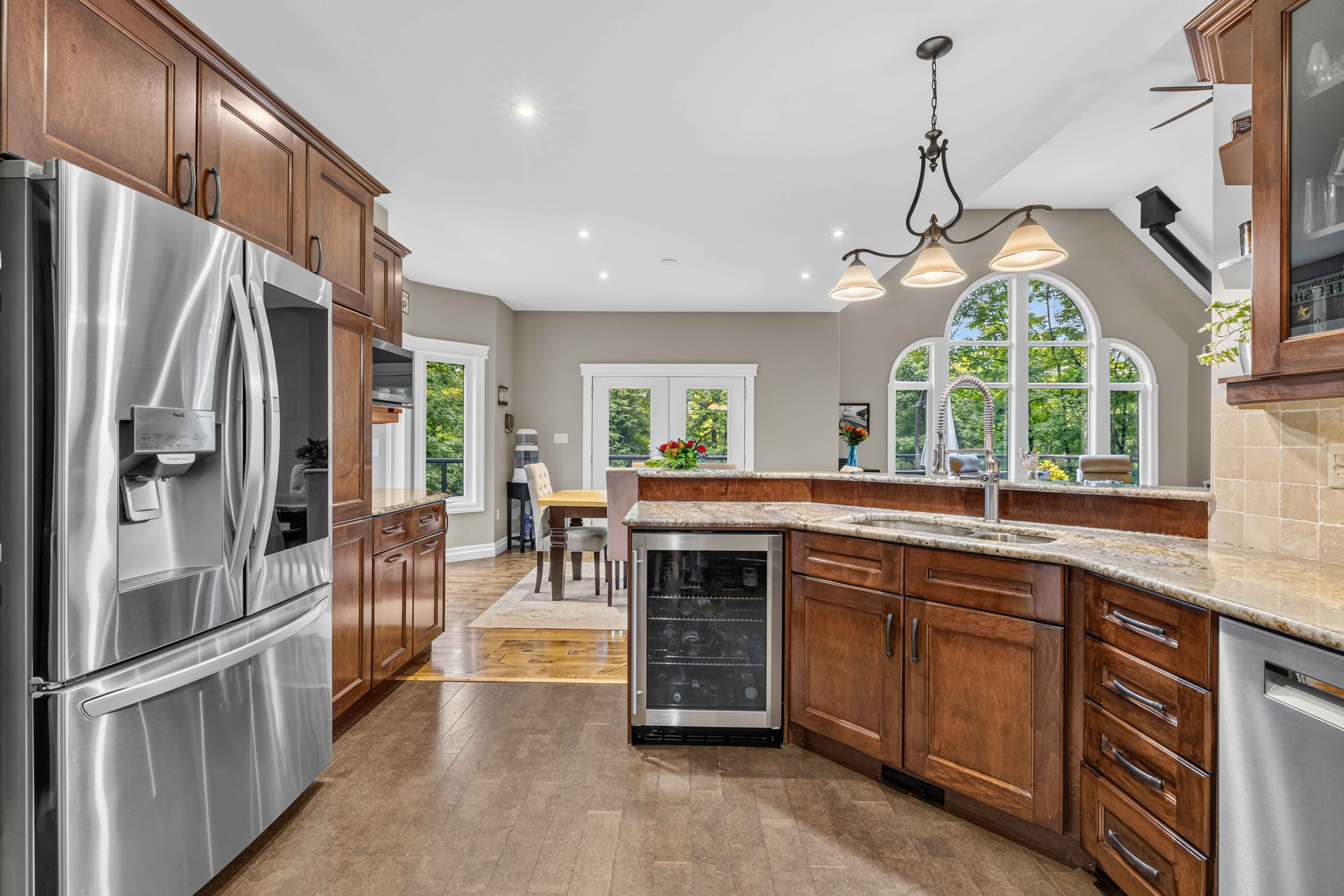 37 Mitchell Crescent